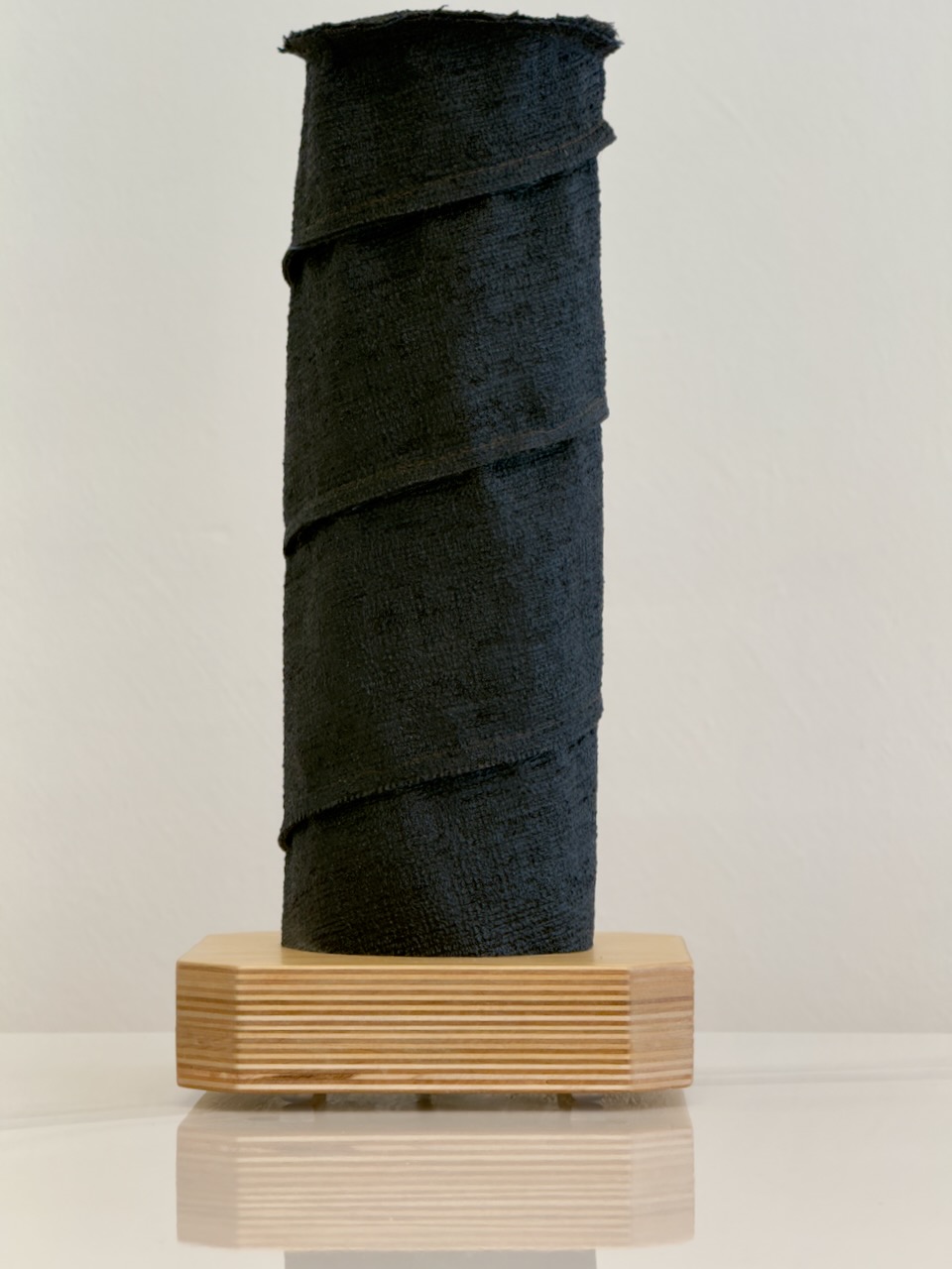 front left view (off)